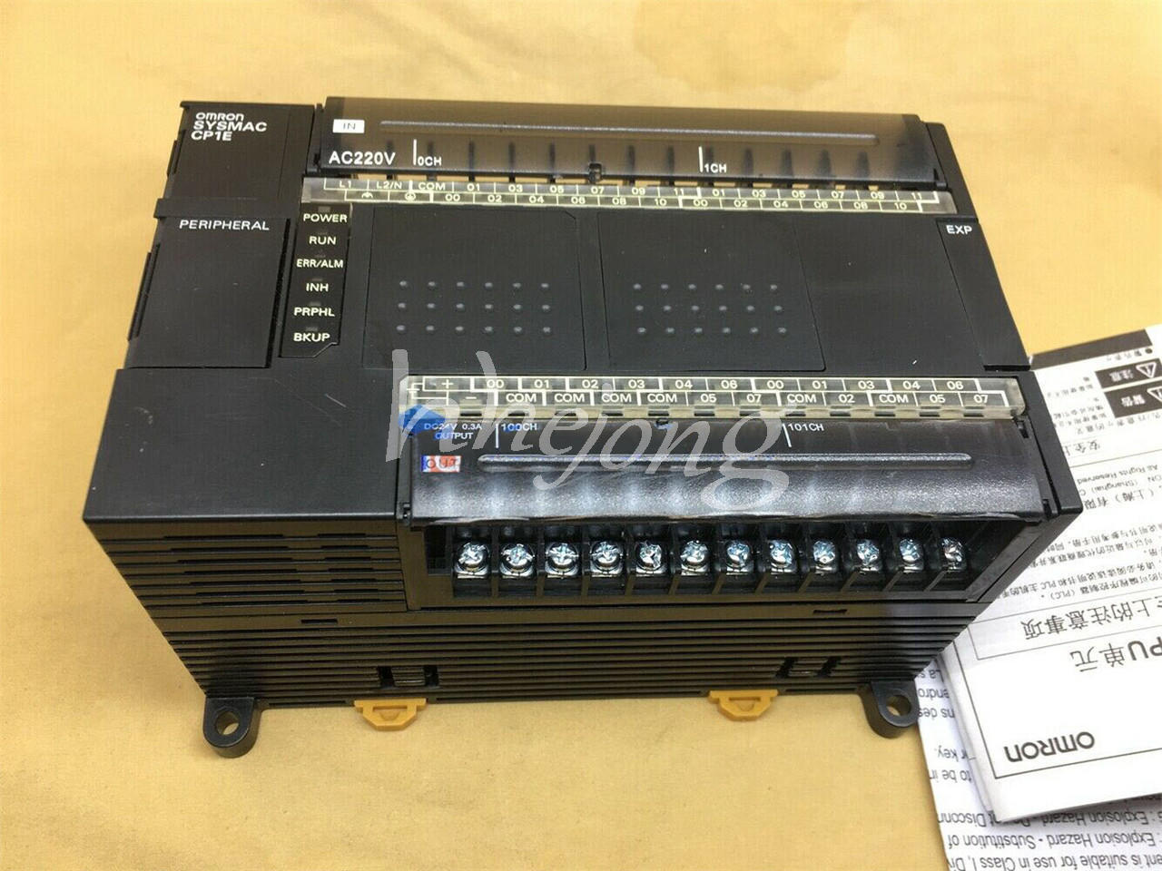 OMRON CP1E-E40DR-A - OMRON