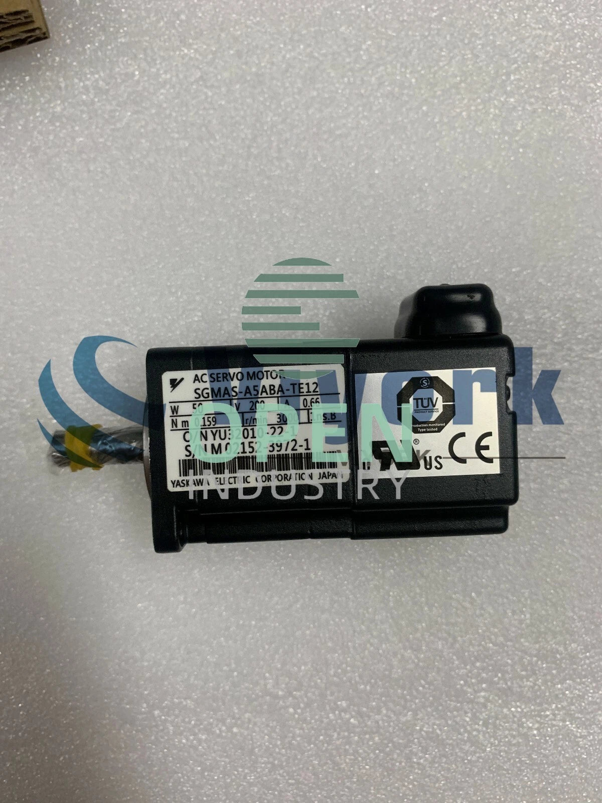 1PCS Yaskawa SGMAS-A5ABA-TE12 AC SERVO MOTOR 50W 200V 0.66A 3000RPM