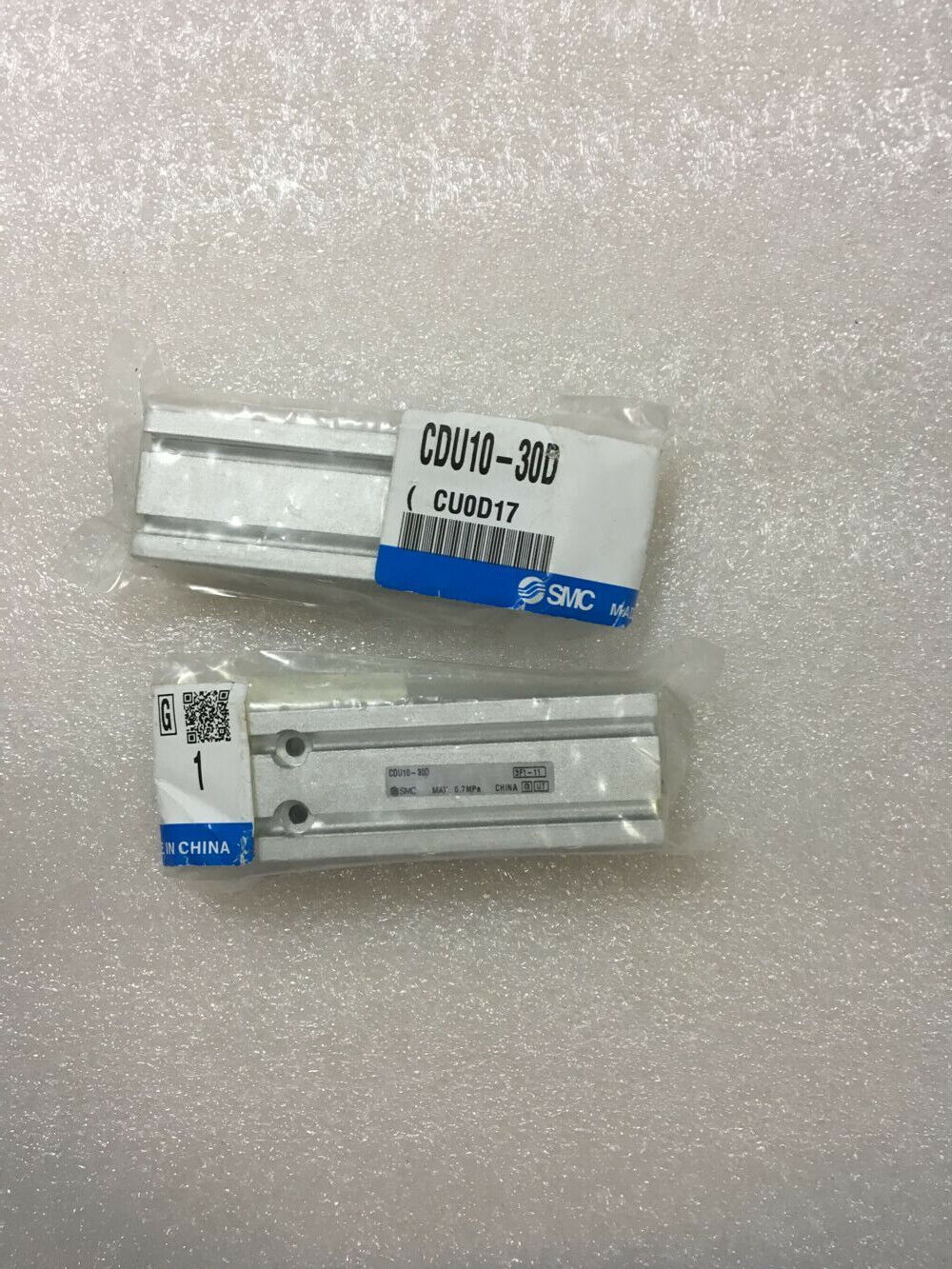 New 1pc SMC Cylinder CDU10-30D - SMC