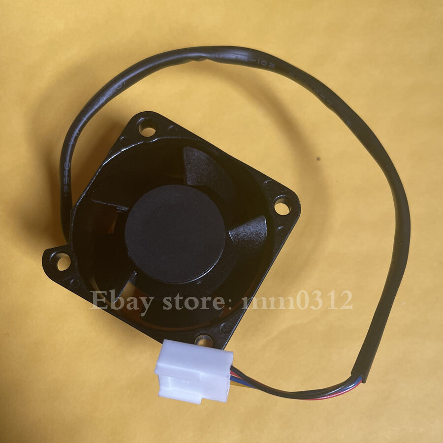 1pcs Sanyo 9WL0412P3G003 12V 0.4A 4cm metal frame waterproof cooling fan