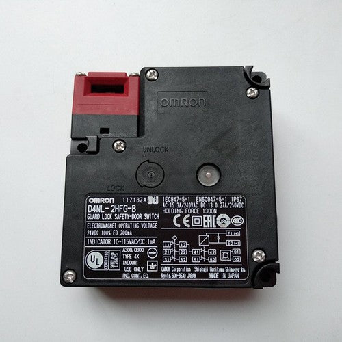 OMRON D4NL-2HFG-B Safety Door Switch D4NL2HFGB Free Shipping One