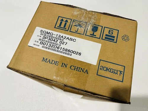 Yaskawa SGMG-13A2ABC Servo Motor 1PC ping SGMG13A2ABC