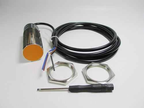 IFM DI5003 Proximity Switch Sensor One Free Shipping
