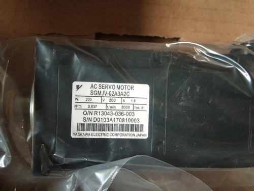Yaskawa SGMJV-02A3A2C Servo Motor 1PC ping SGMJV02A3A2C