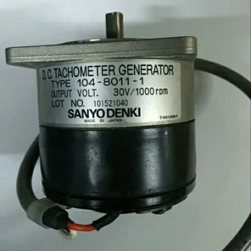 SANYO 104-8011-1 Servo Motor 1PC 10480111 ping