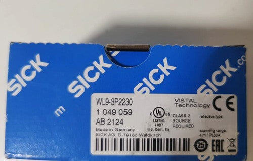 SICK WL9-3P2230 Photoelectric Sensor One Free Shipping WL93P2230
