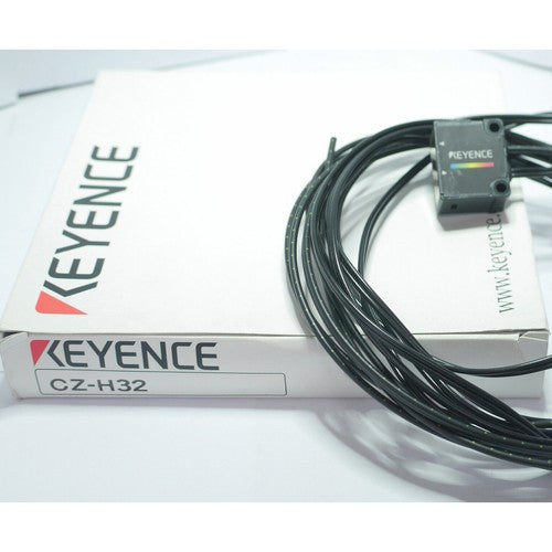 Keyence CZ-H32 Laser Sensor CZH3 ping 1PC