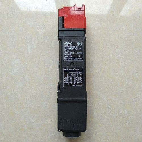 1PC Omron D4SL-N4NDA-D Safety Door Switch D4SLN4NDAD ping