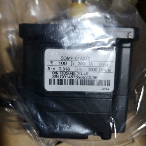 Yaskawa SGMP-01A312 Servo Motor 1PC ping SGMP01A312