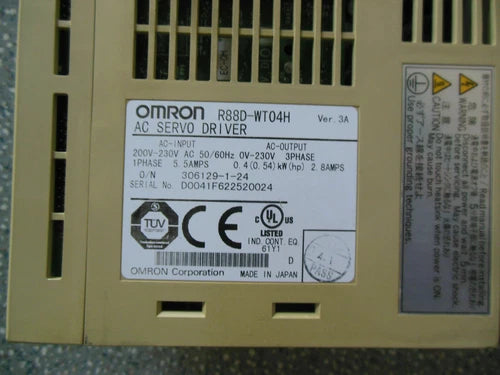 Omron R88D-WT04H Servo Driver One ping R88DWT04H