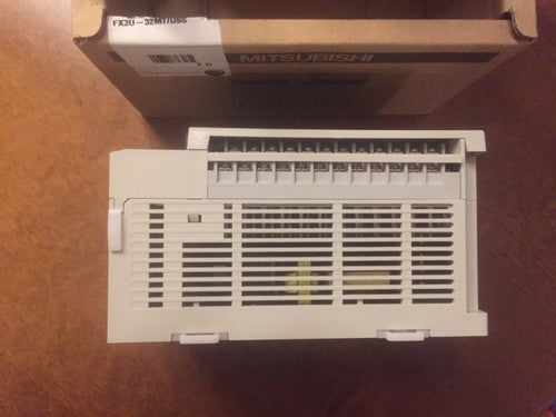 One Mitsubishi FX3U-32MT/DSS PLC FX3U32MT/DSS ping