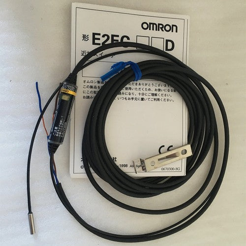 OMRON E2EC-CR8D1 Proximity Switch E2ECCR8D1 1PC Free Shipping