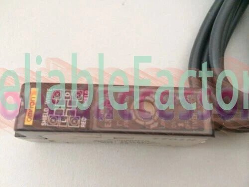 Omron E3C-JC4P Photoelectric Switch E3CJC4P 1Pcs*