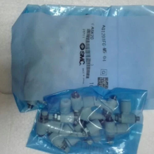 10PCS SMC AS1201FG-M5-04 Valve Free Shipping AS1201FGM504