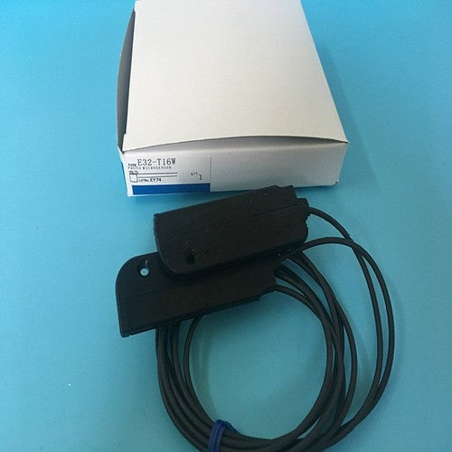 Omron E32-T16W Fiber Optic Sensor E32T16W Free Shipping One