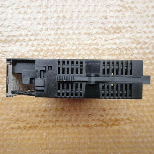 GE FANUC IC693ALG220F Module One ping