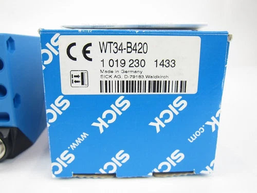 One SICK WT34-B420 WT34B420 Photoelectric Switch ping