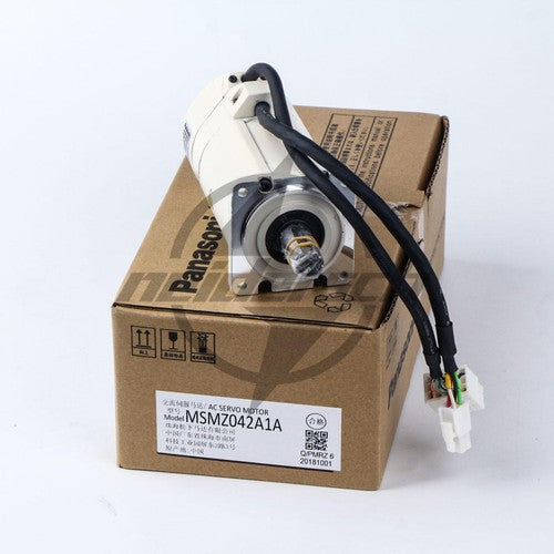 new 1pcs Panasonic AC Servo Motor MSMZ042A1A