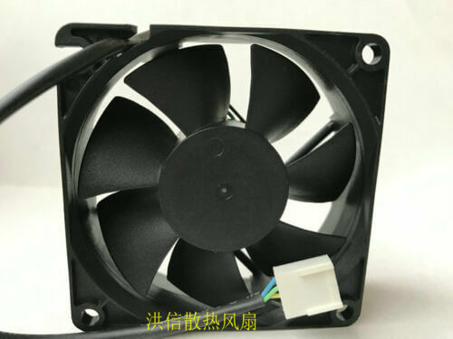 new 1pcs ADDA AD0712UX-A7BGL DC12V 0.30A 7025 7CM cooling fan