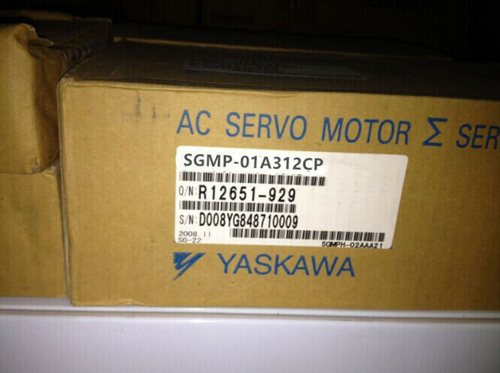 Yaskawa SGMP-01A312CP Servo Motor 1PC ping SGMP01A312CP