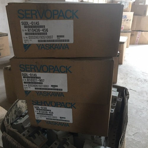 Yaskawa SGDL-01AS Servo Driver 1PC ping SGDL01AS