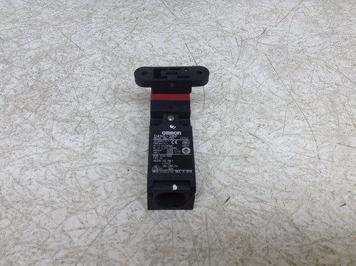 OMRON D4NS-2BF Door Switch D4NS2BF One Free Shipping