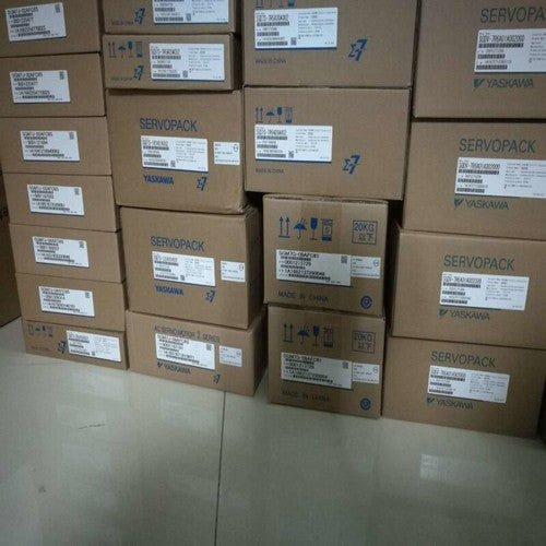 1PC Yaskawa SGMPH-04A1E-TM21 Servo Motor SGMPH04A1ETM21