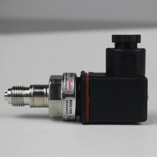 1PC Danfoss MBS1900 064G6523 Digital Pressure Transmitter Free Shipping