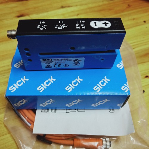 Sick UFN3-70B413 Ultrasonic Sensor One ping UFN370B413