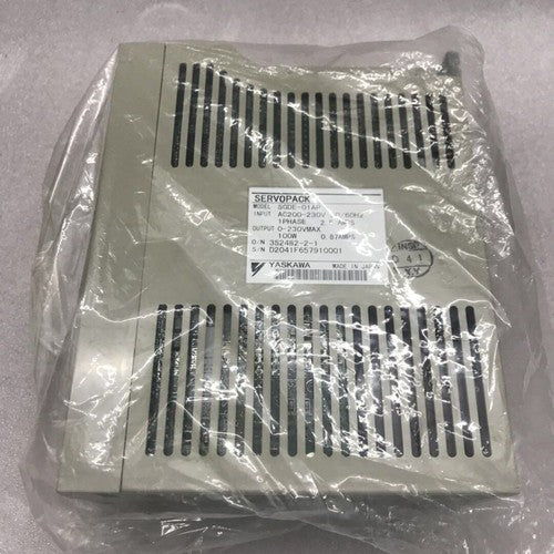 Yaskawa SGDE-01AP Servo Driver 1PC ping SGDE01AP