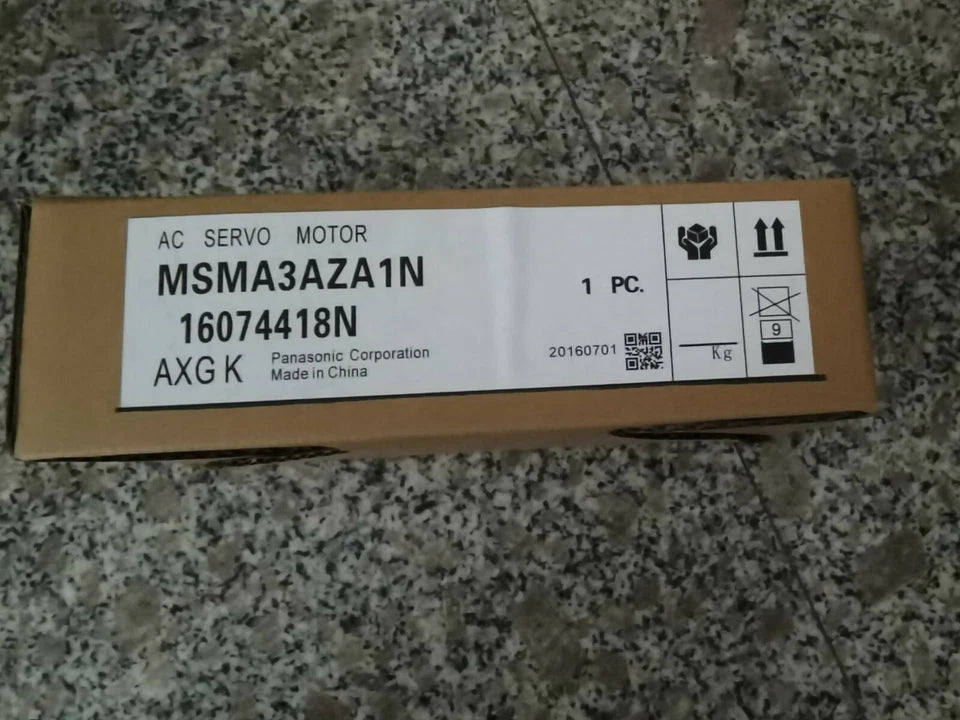 new 1PC Panasonic MSMA3AZA1N Servo Motor ping