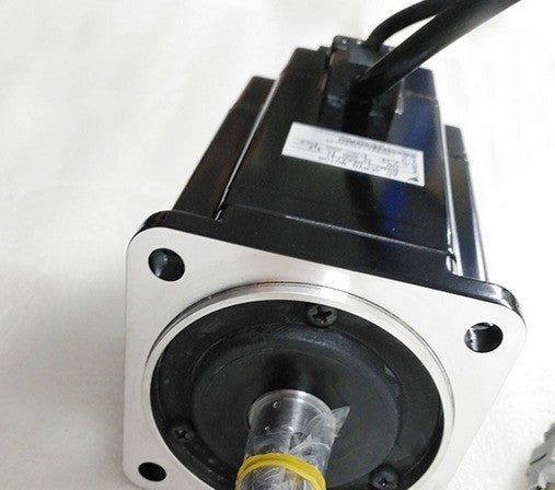 new 1PC Yaskawa SGMPH-08A1A61-OY Servo Motor In Box ping