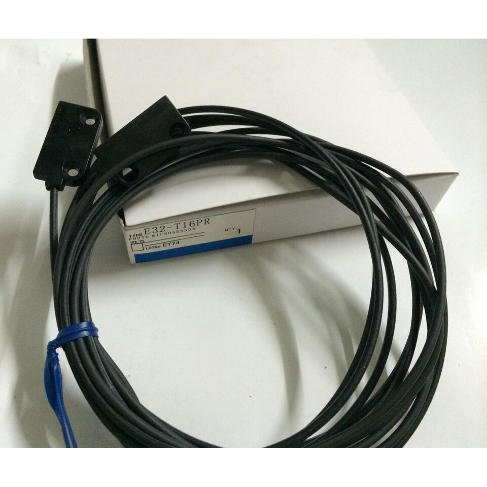 OMRON E32-T16PR Photoelectric Switch - OMRON