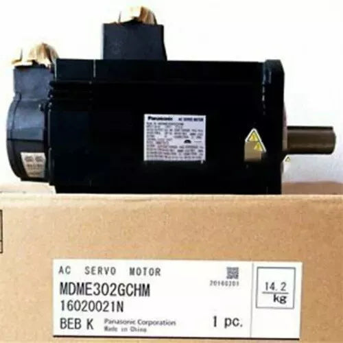 new 1PC Panasonic MHME302GCHM Servo Motor In Box ping - PANASONIC