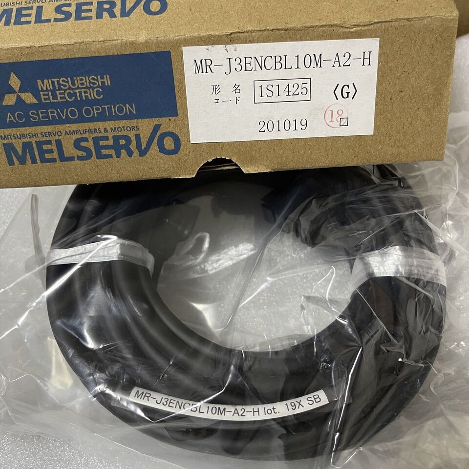 new 1PC Mitsubishi MR-J3ENCBL10M-A2-H Cable MRJ3ENCBL10MA2H - MITSUBISHI