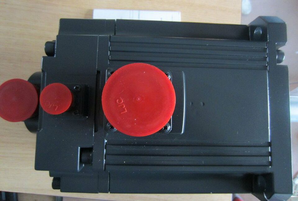Mitsubishi HCSFS301BK AC Servo Motor 1.5kW 3010RPM 11A 220V - MITSUBISHI