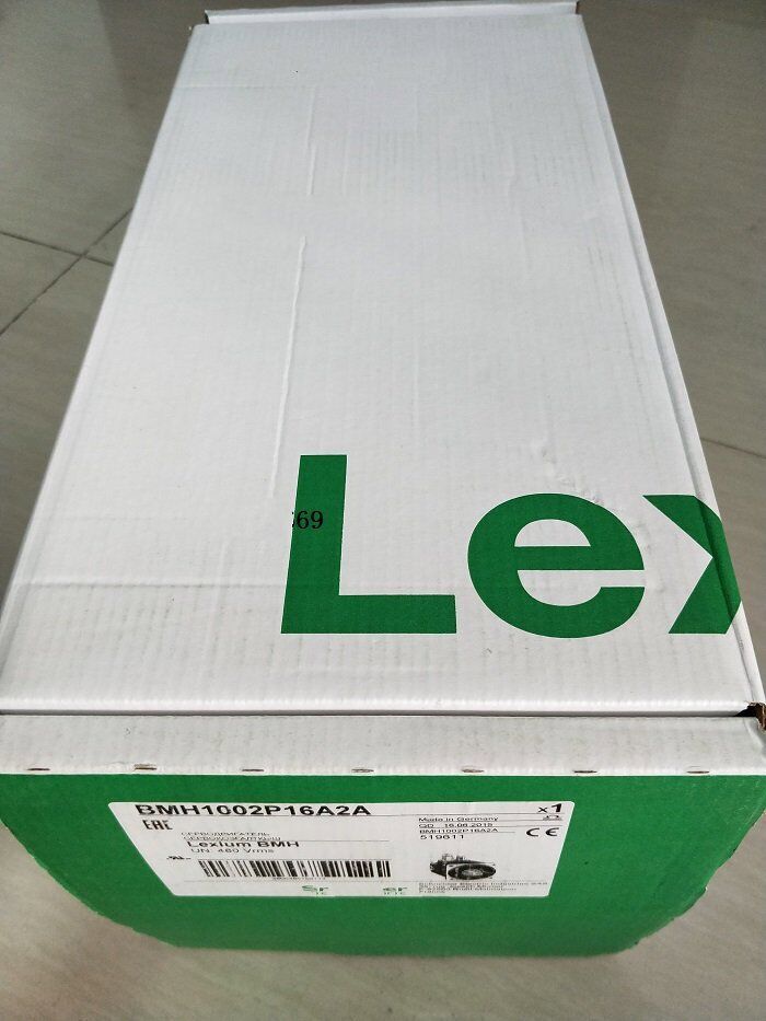 new Schneider BMH1002P16A2A Servo Motor In Box ping One - SCHNEIDER