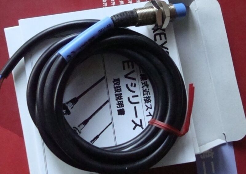 new 1PC Keyence Proximity Sensor ED-130M ED130M In Box - KEYENCE