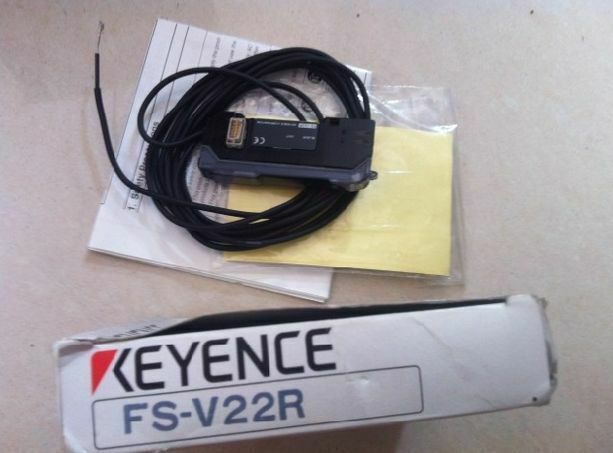 new 1PC Keyence FS-V22R Fiber Optic Sensor In Box FSV22R - KEYENCE