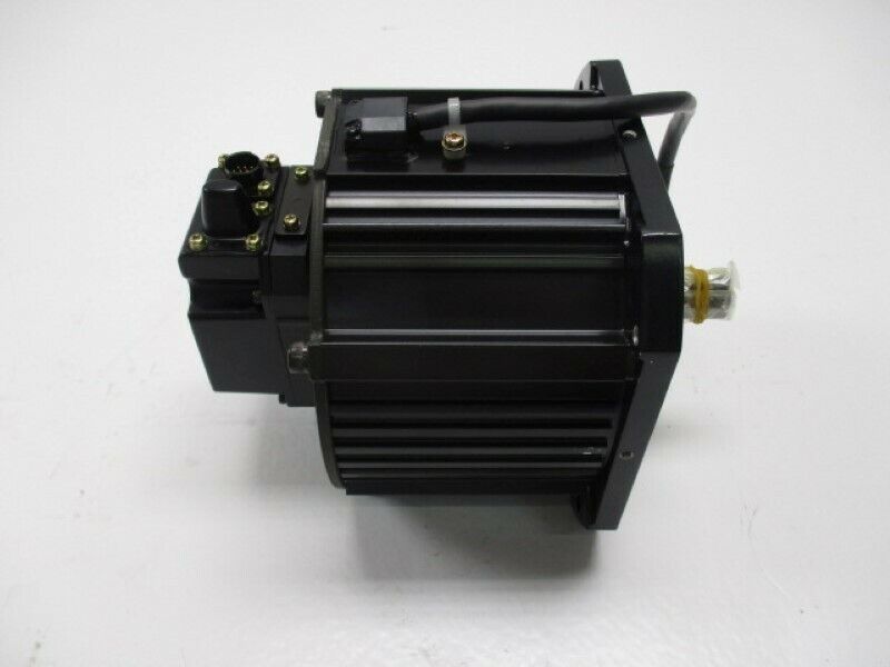 new 1PC YASKAWA SGMRS-12A2B-YR11 SGMRS12A2BYR11 Servo Motor ping - YASKAWA