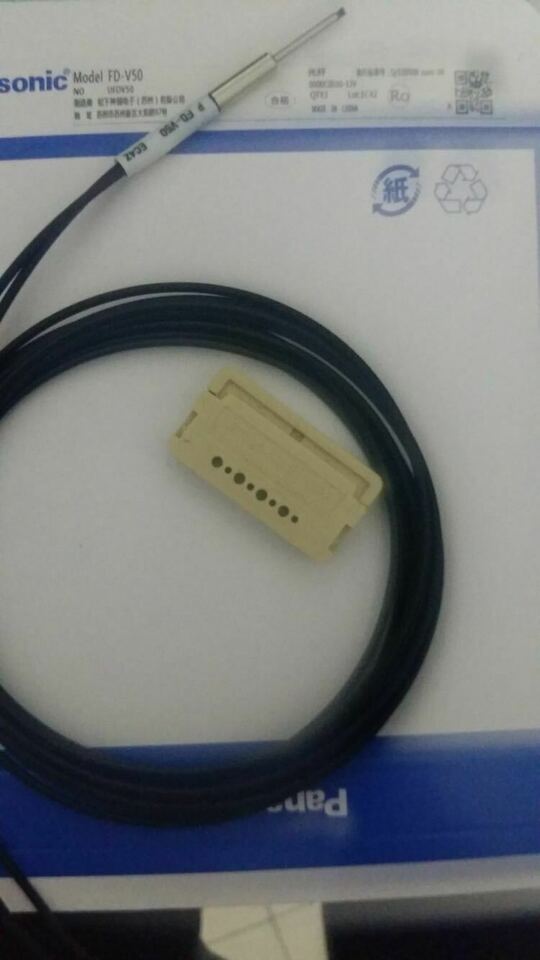 1-Pack Panasonic FD-V50 Fiber Optic Sensor in a Box - PANASONIC