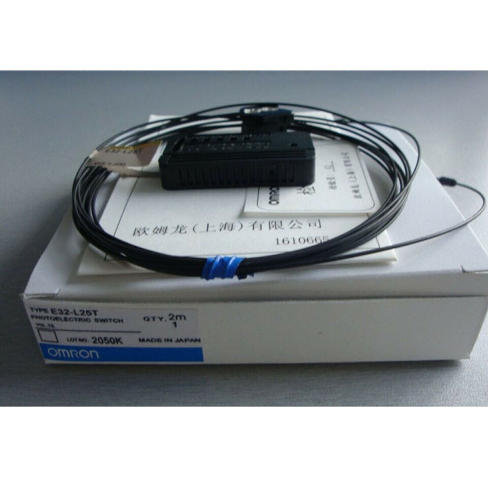 new Omron E32L25A fiber optic sensor omron E32L25A one - OMRON