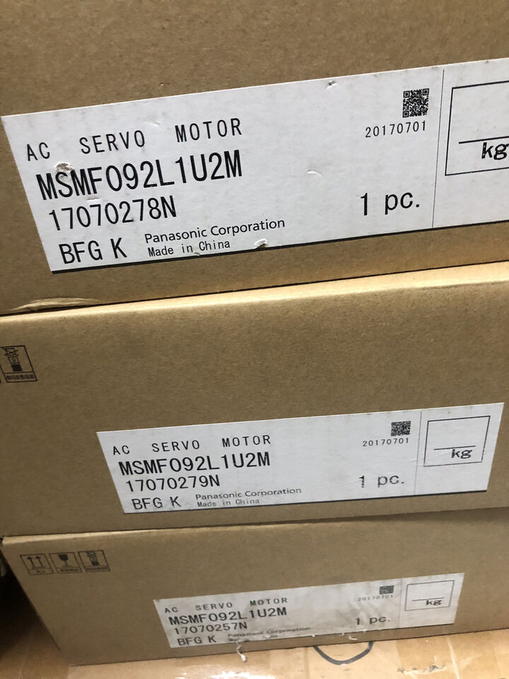 new 1PC Panasonic MSMF092L1U2M Servo Motor ping - PANASONIC