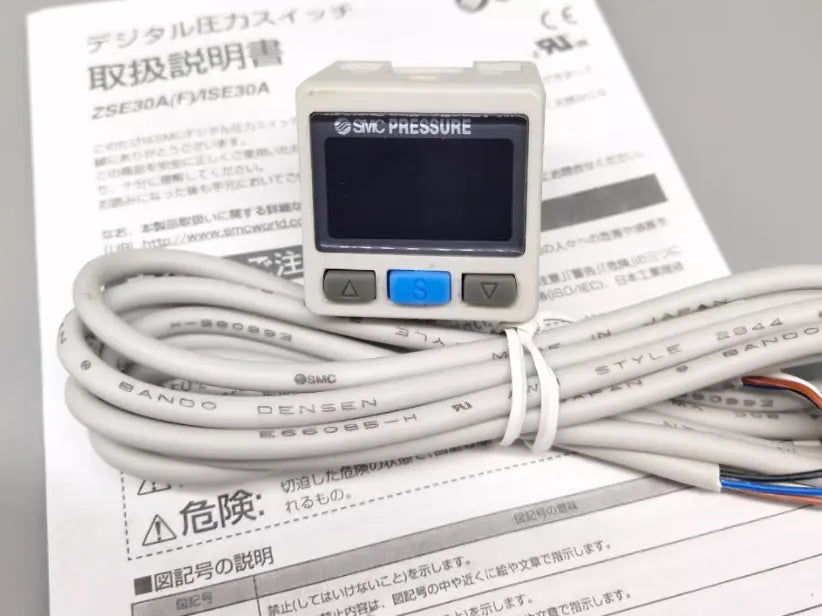 new 1PC SMC ZSE30AF-01-P-L Pressure Switch ZSE30AF01PL - SMC