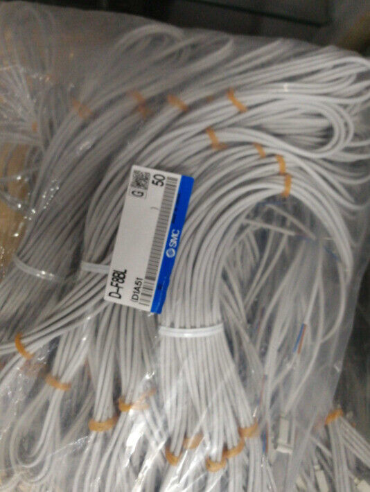 new 1PC SMC D-F8BL Magnetic Switch DF8BL - SMC
