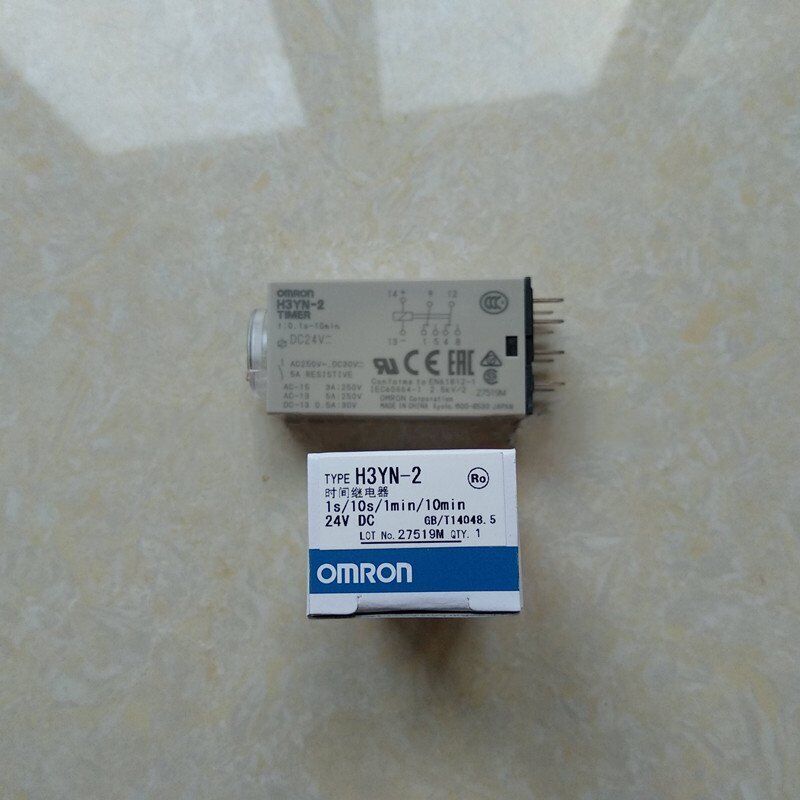 new Omron H3YN-2 24VDC Relay One H3YN2 - OMRON