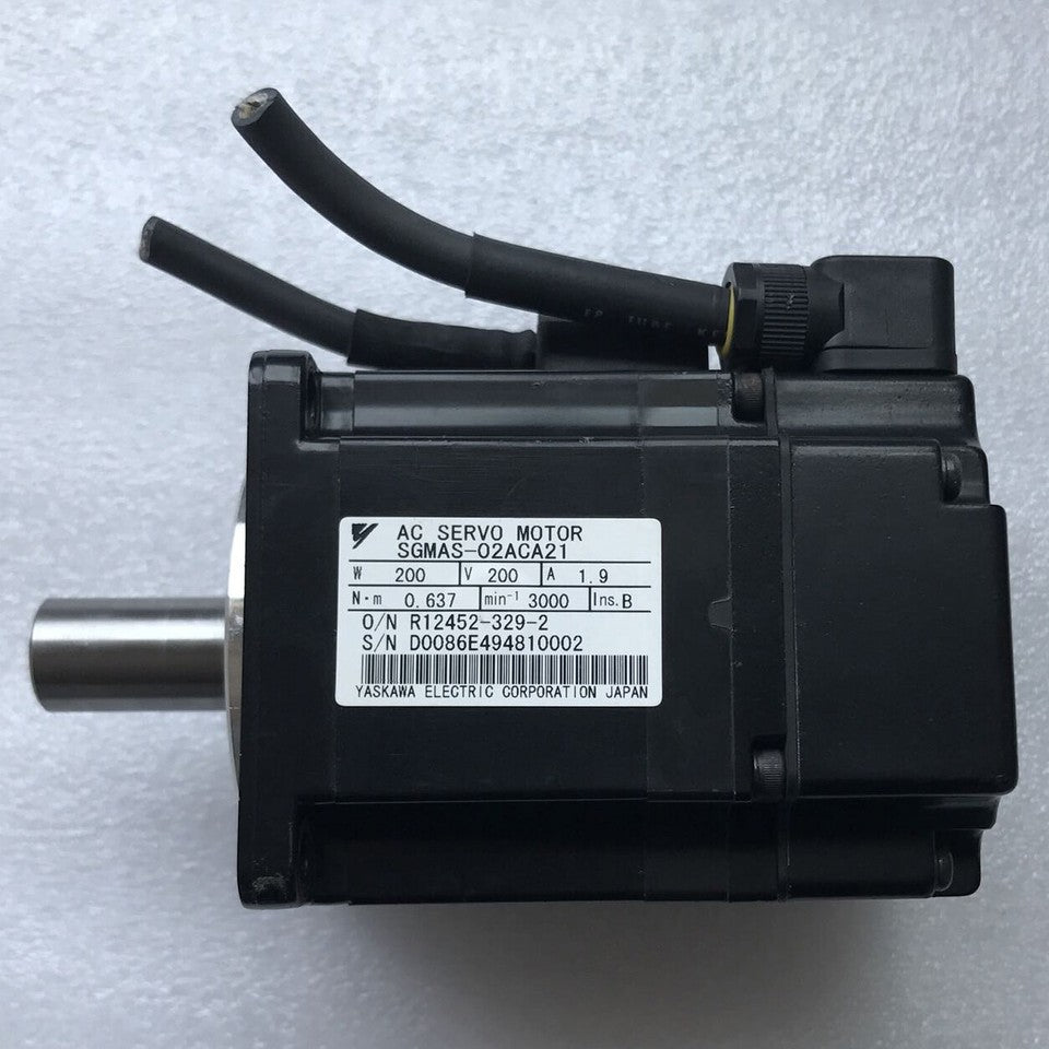 new 1PC Yaskawa SGMAS-02ACA21 Servo Motor In Box ping
