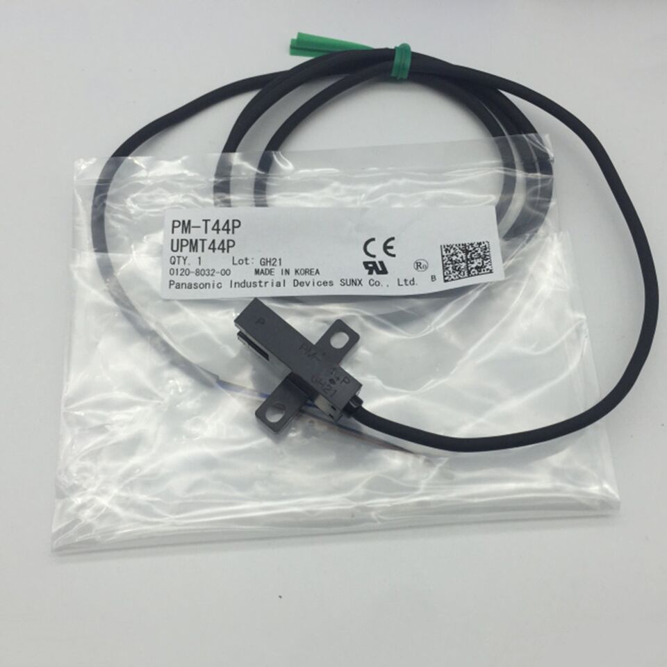 new Panasonic PM-T44P Photoelectric Sensor 1PC PMT44P - PANASONIC