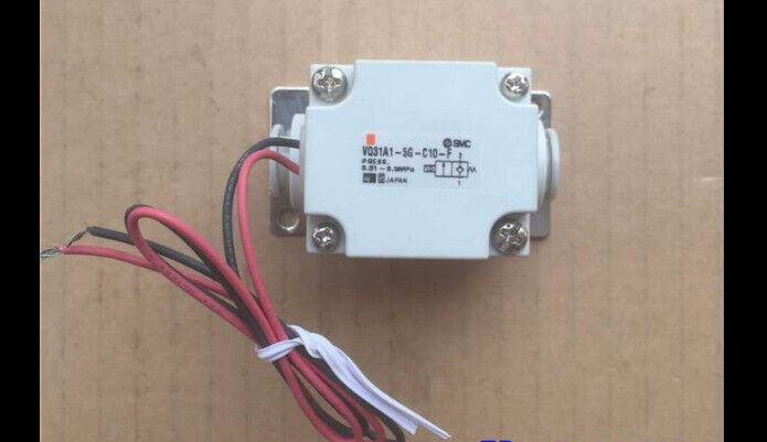 new 1PC SMC VQ31A1-5G-C10-F Solenoid Valve VQ31A15GC10F - SMC
