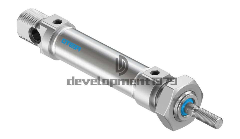 New 1PCS FESTO Cylinder DSNU-25-70-P-A - FESTO